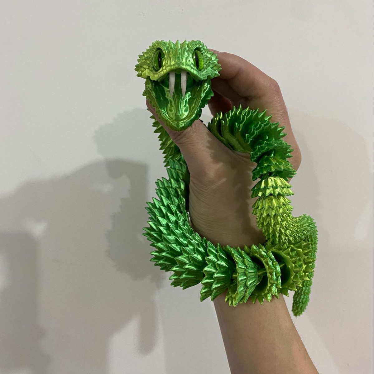 3D Printing Orthodontics - グラデーション3Dプリントの可動関節付き蛇、伸縮自在な歯付き3Dプリント蛇、クリスタル蛇、フィジェット、家の装飾品