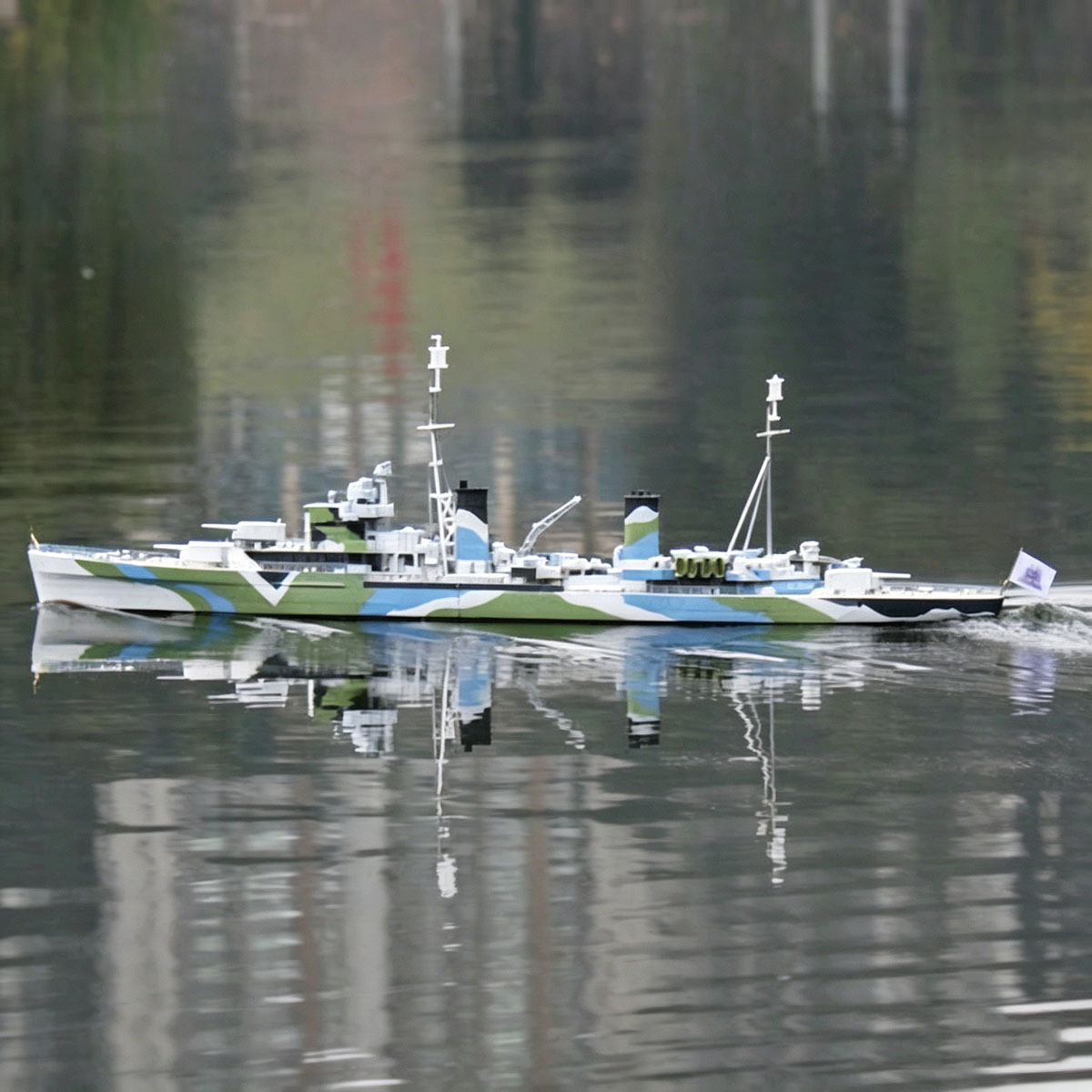 1/200 RCボート 77cm 麻仙級軽巡洋艦 ラジコンボ - 3D Printing Rc Boat のレビューと価格